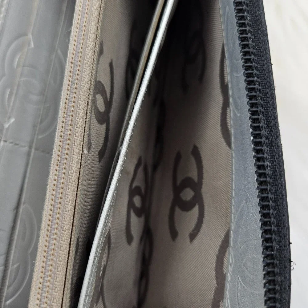 Chanel  Black Quilted Leather Cambon Ligne Zippy Organizer Wallet - Picture 13 of 17